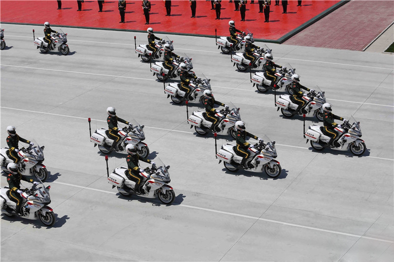 Мотоциклы CFMOTO 650 TK на военном параде в Пекине