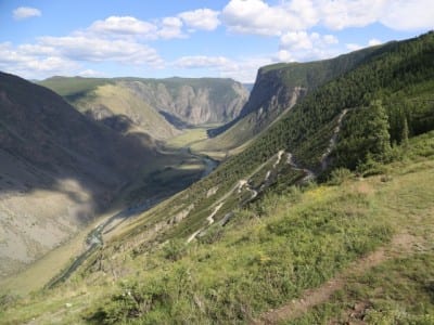 Вне зоны в Долине реки Чулышман