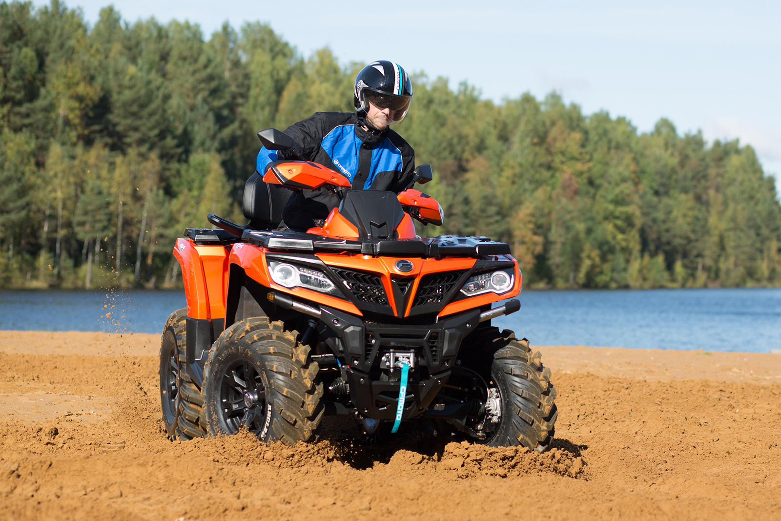 Квадроциклы 800 кубов - CFMOTO X8, U8W и Z8 | официальный дистрибьютор ...