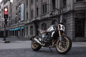 https://awm-trade.ru/wp-content/uploads/2022/01/700CL-X-Heritage-Static_jpg-5.jpg