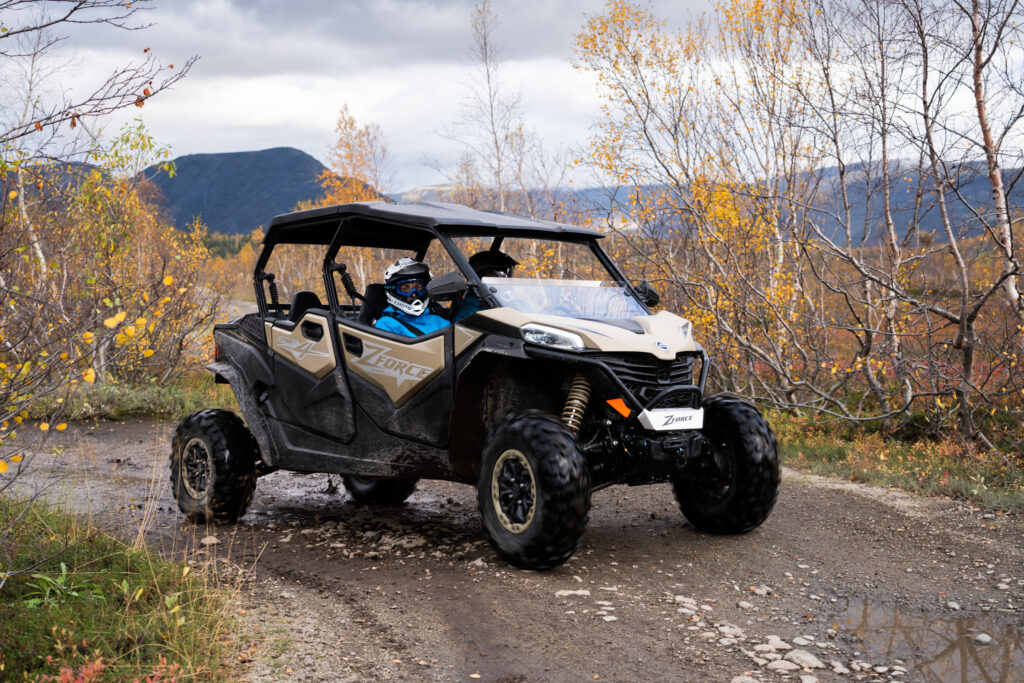 ZFORCE 950 SPORT-4 EPS LANDING