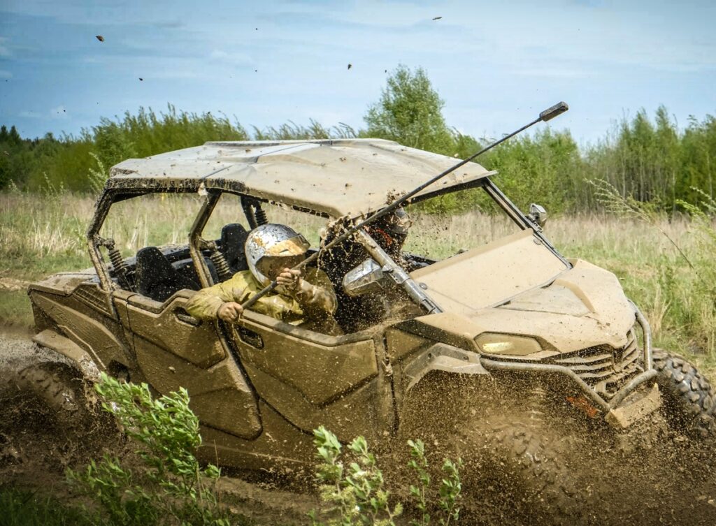 Автоблогеры протестировали модельный ряд CFMOTO на CFMOTO Experience