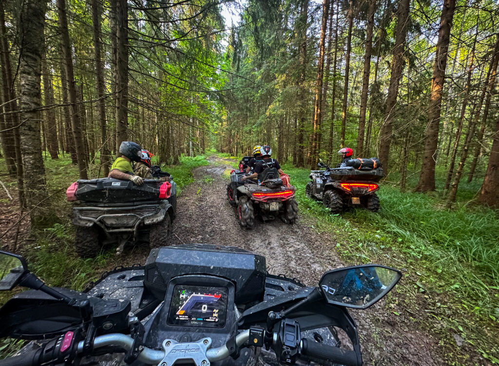 Внедорожный экшн от «ТвойГараж» и CFMOTO: 80 км адреналина и живописных видов, которые запомнятся надолго!