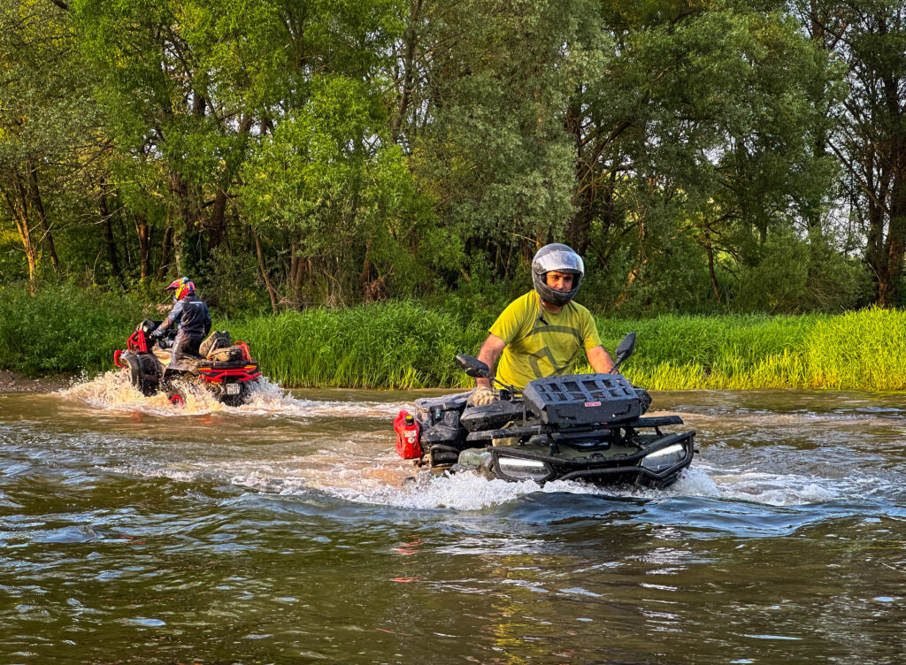 Внедорожный экшн от «ТвойГараж» и CFMOTO: 80 км адреналина и живописных видов, которые запомнятся надолго!
