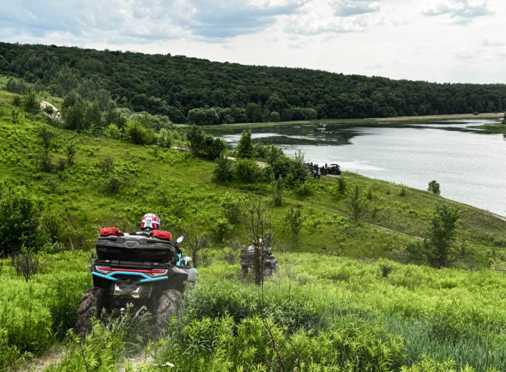 По берегам реки Упа вместе с ATVARMOR CLUB