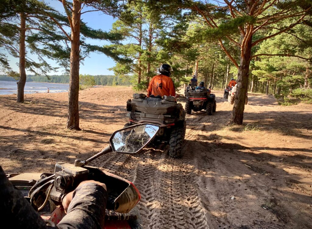 «MotorespectCamp» на побережье Финского залива