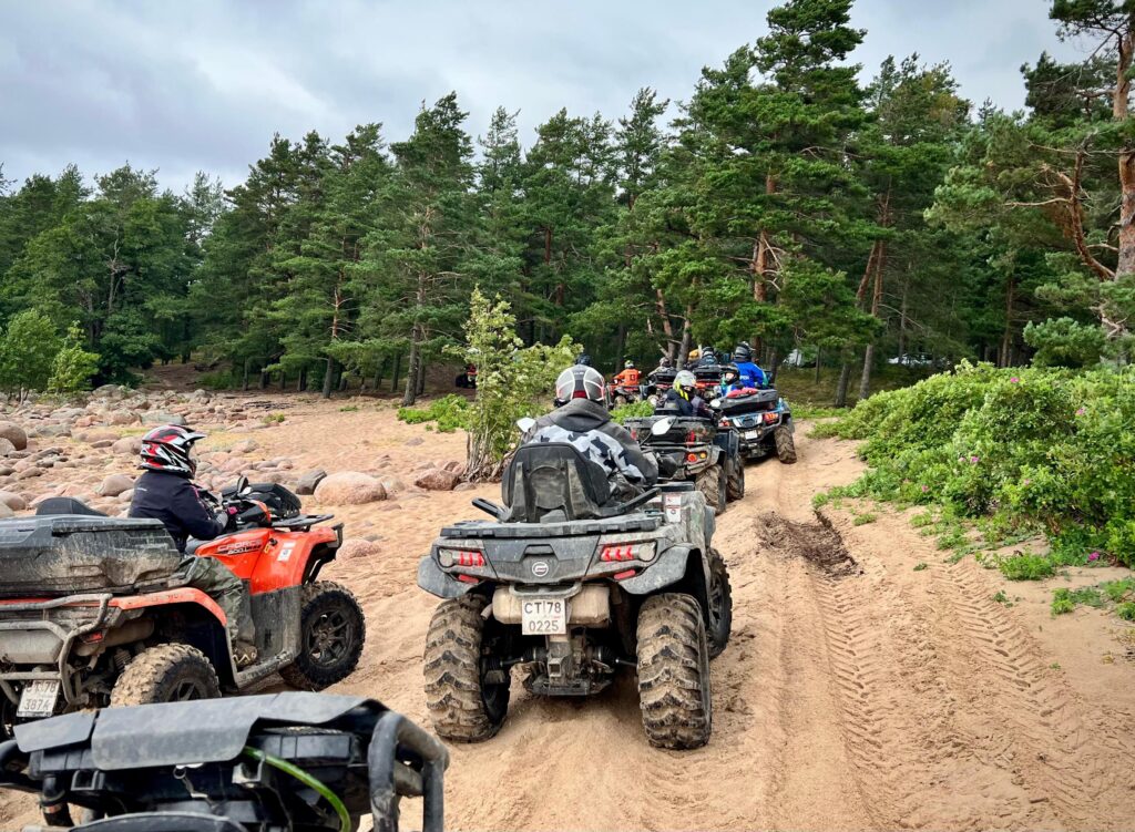 «MotorespectCamp» на побережье Финского залива