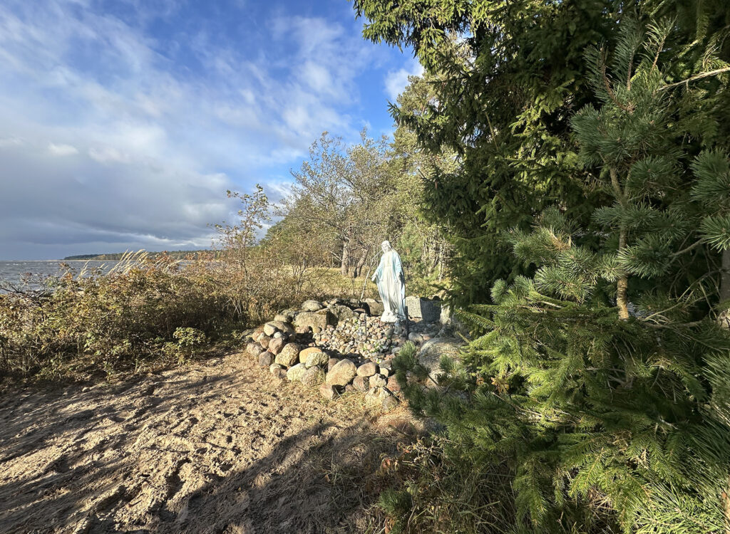 КВАДРОПУТЕШЕСТВИЕ В СЕМИОЗЕРЬЕ С КОМАНДОЙ «ИАТ СПОРТИВ»: МОЩЬ ТЕХНИКИ И МАГИЯ ПРИРОДЫ