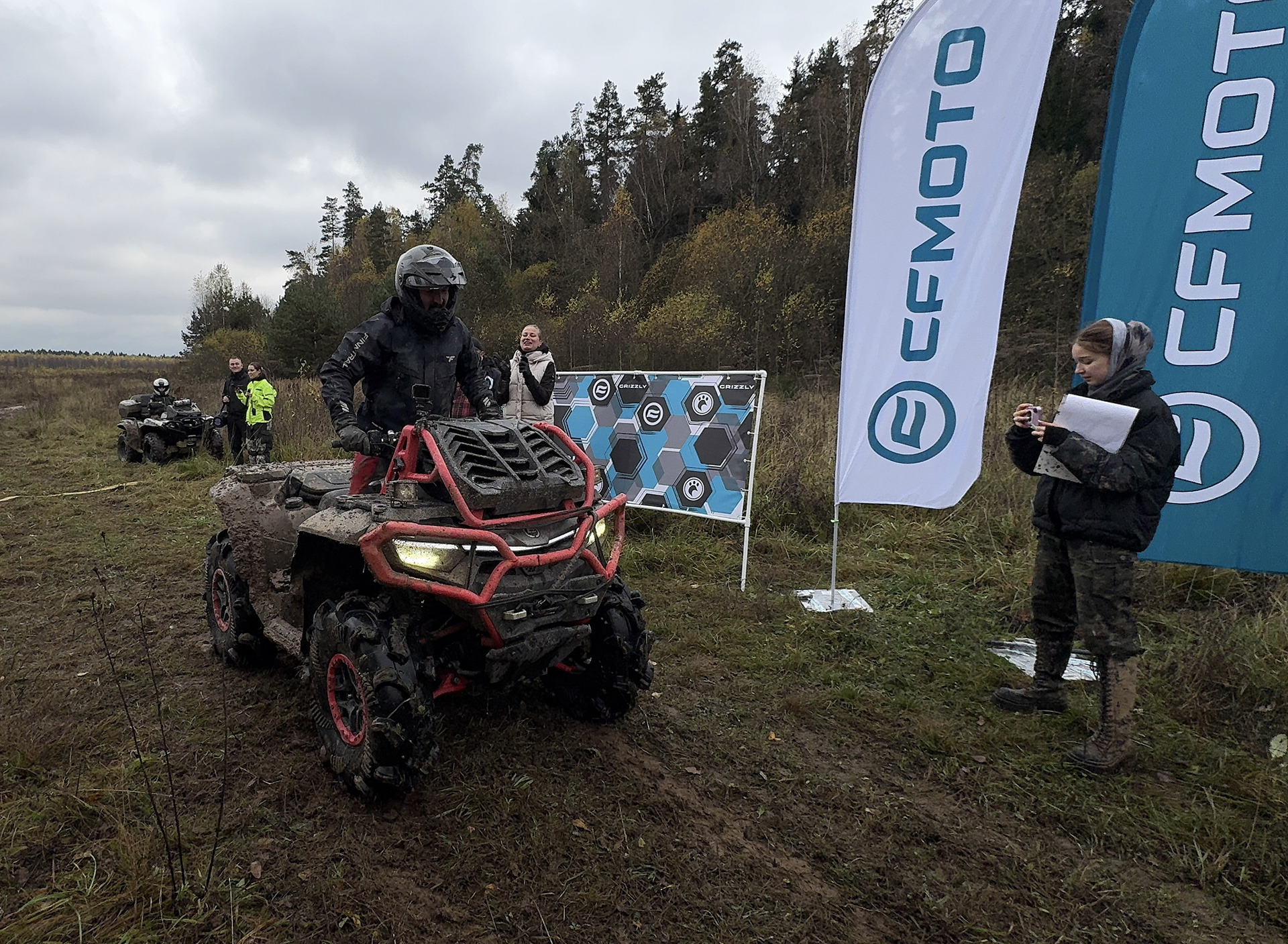 Трофи-рейд: взрыв адреналина, драйв и бескомпромиссная борьба!