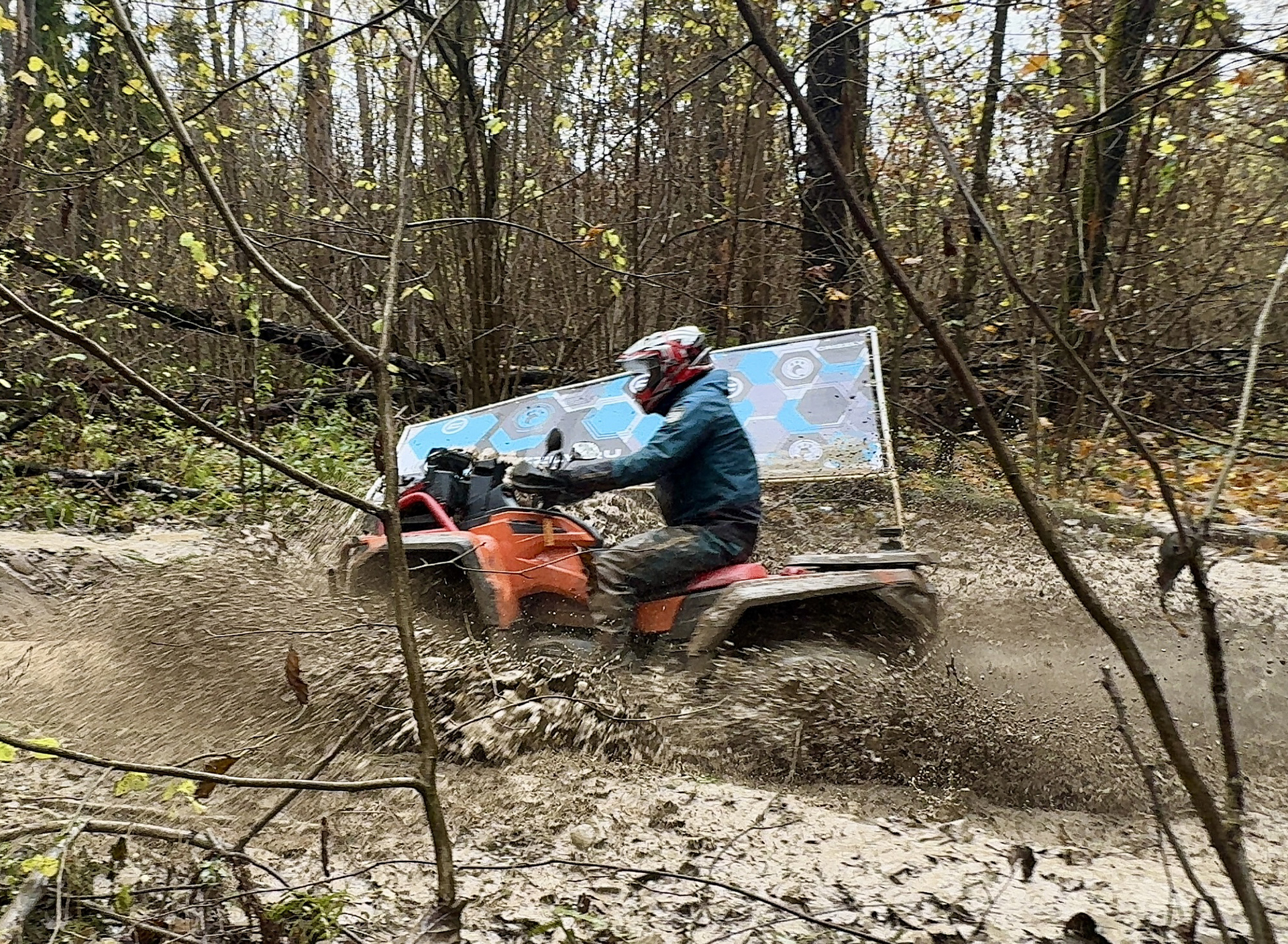 Трофи-рейд: взрыв адреналина, драйв и бескомпромиссная борьба!