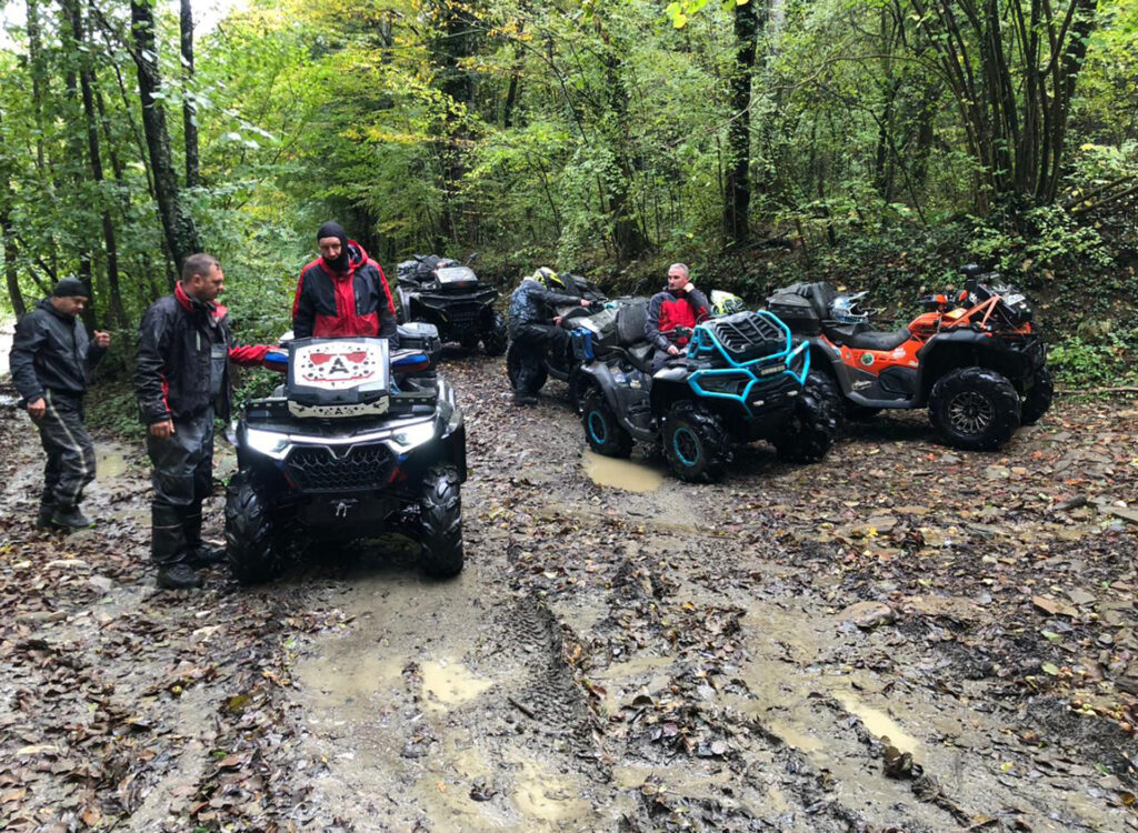 Большая экспедиция на квадроциклах и багги