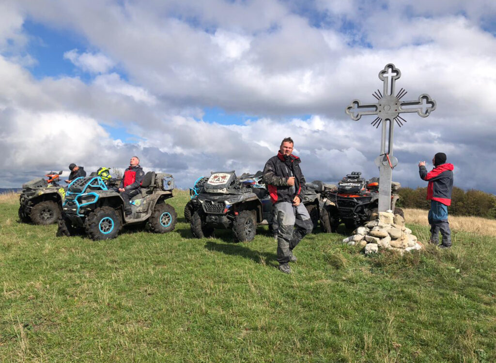 Большая экспедиция на квадроциклах и багги