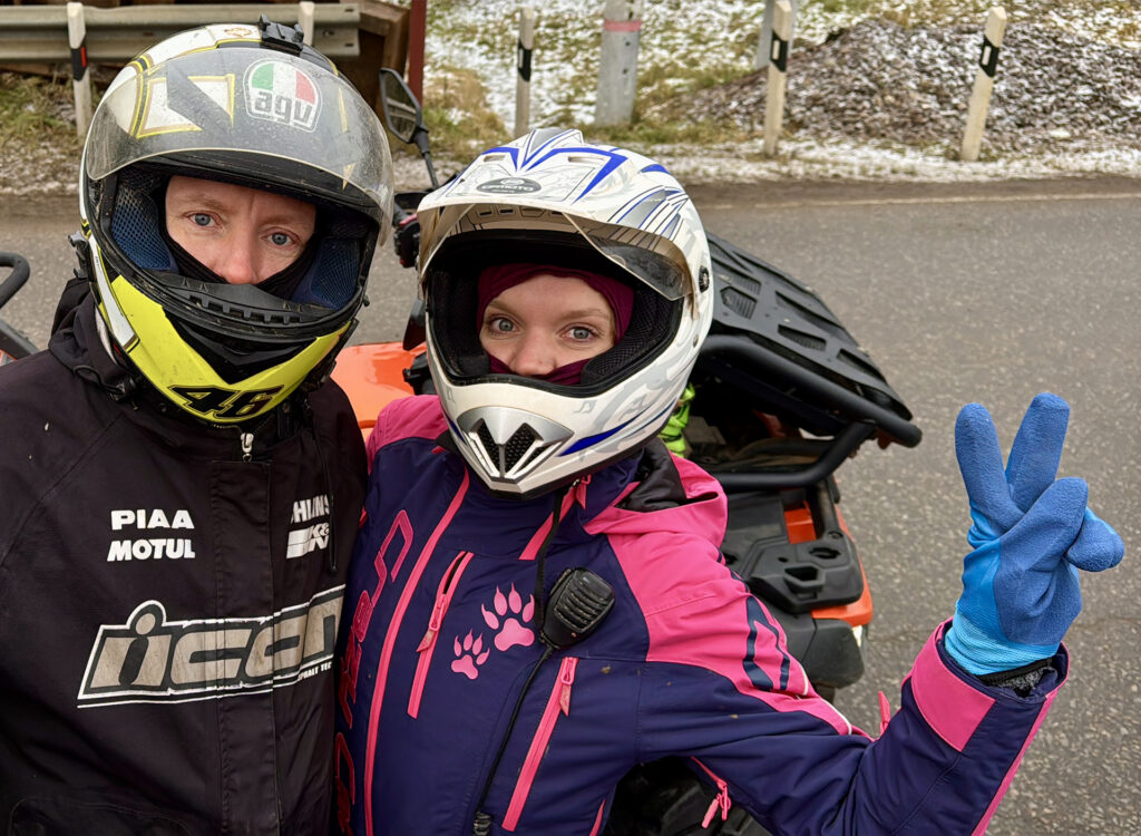 Ярко, энергично и по-своему: предновогодняя вечеринка GRIZZLY TRAVEL