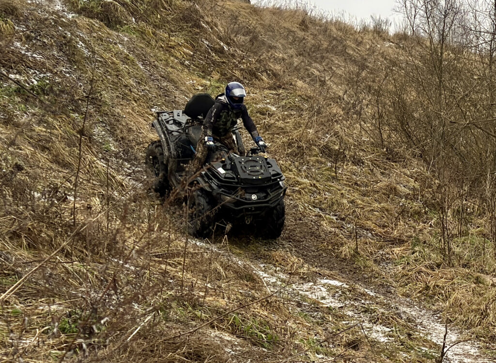 Ярко, энергично и по-своему: предновогодняя вечеринка GRIZZLY TRAVEL