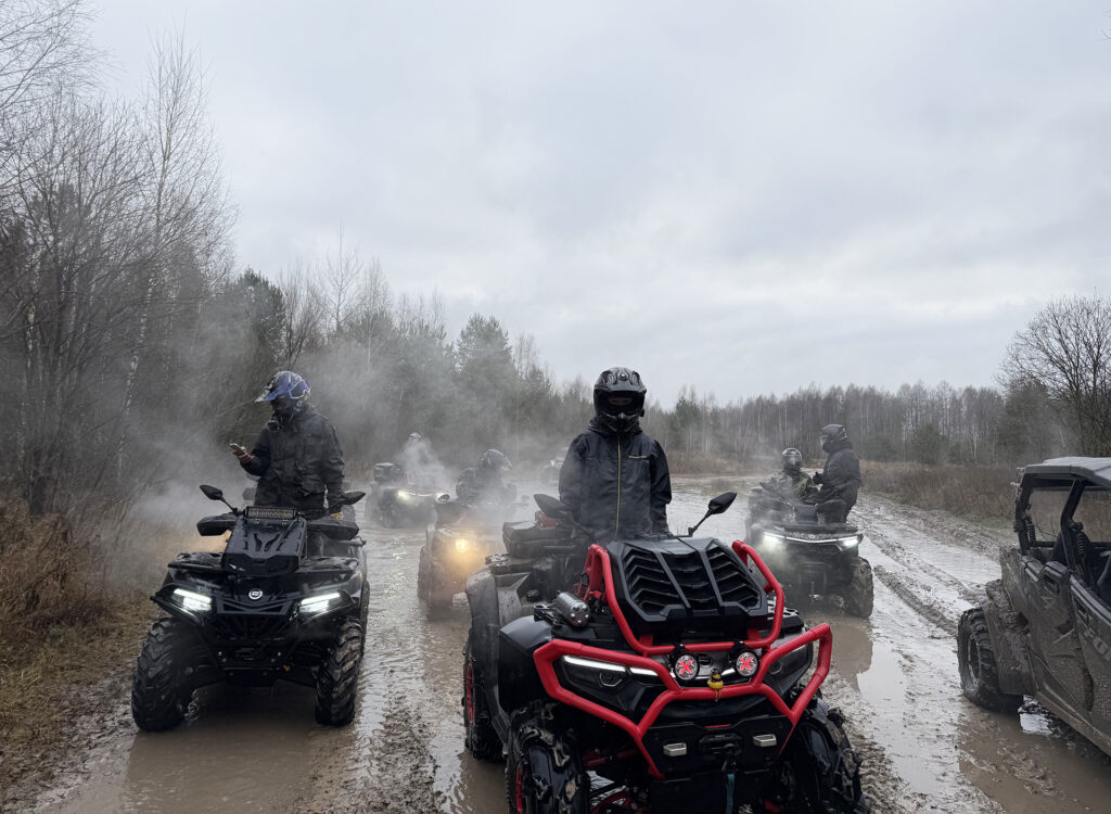 Ноябрьский квадровыезд «Розы Ветров» совместно с коттеджным посёлком «Новое Сёмкино»