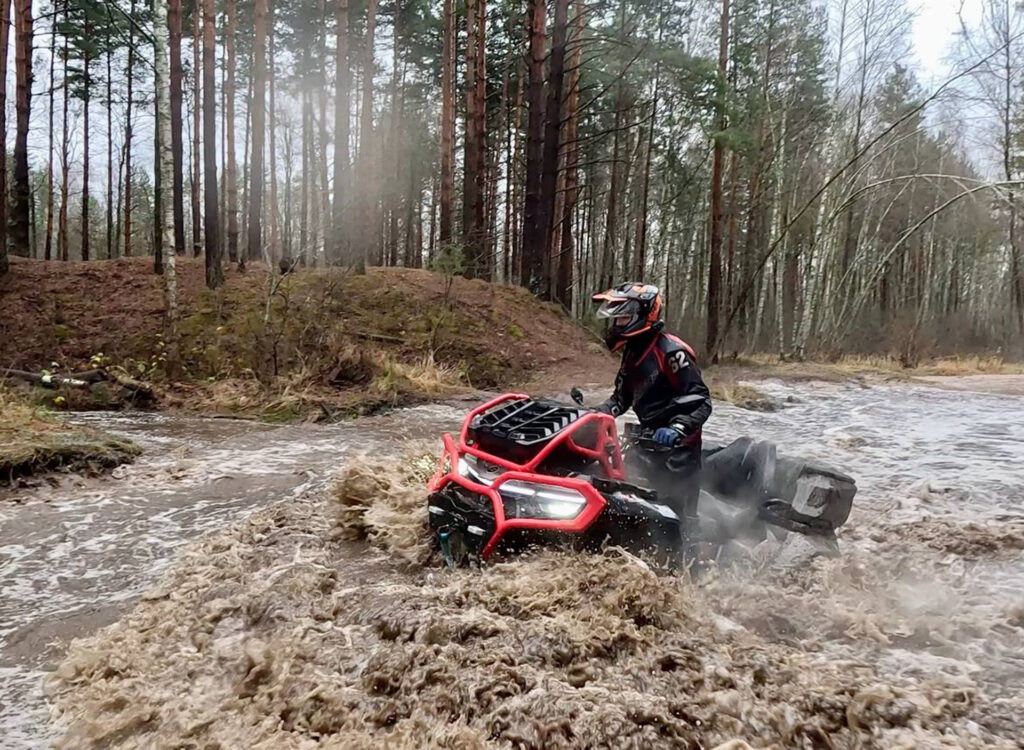 Ноябрьский квадровыезд «Розы Ветров» совместно с коттеджным посёлком «Новое Сёмкино»