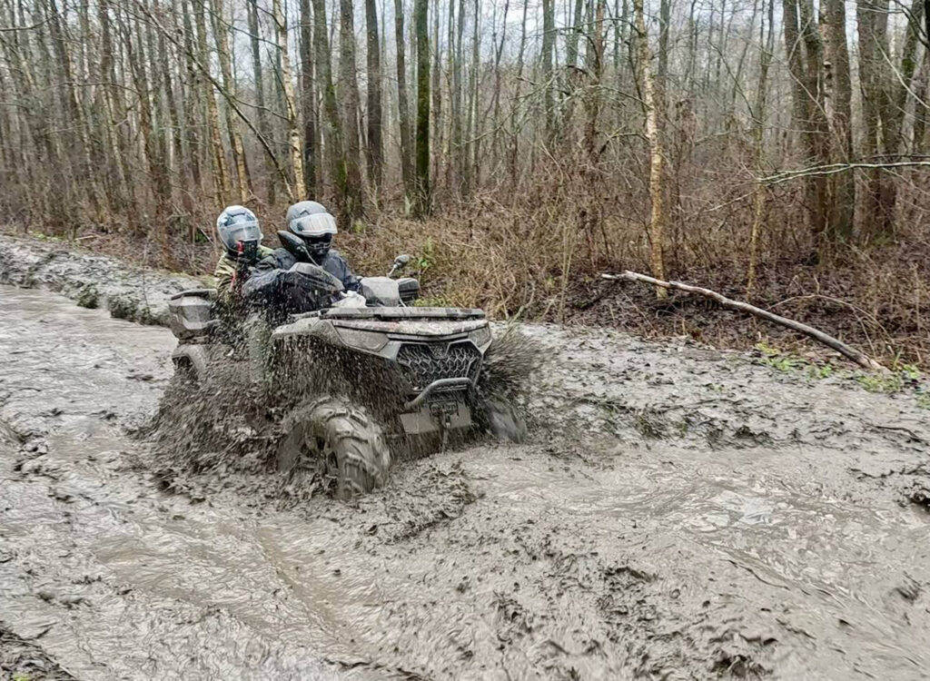 Ноябрьский квадровыезд «Розы Ветров» совместно с коттеджным посёлком «Новое Сёмкино»