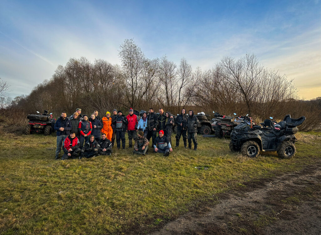 Захватывающий репортаж о поездке на квадроциклах «Не сахарные, не растаем»