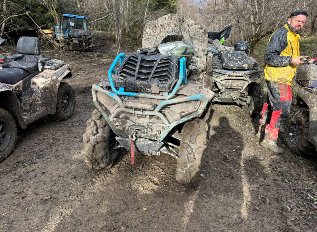 Закрытие квадросезона 2025 с квадроклубом «Квадроманьяки ЮФО» и сетью мотоцентров «Форсаж»