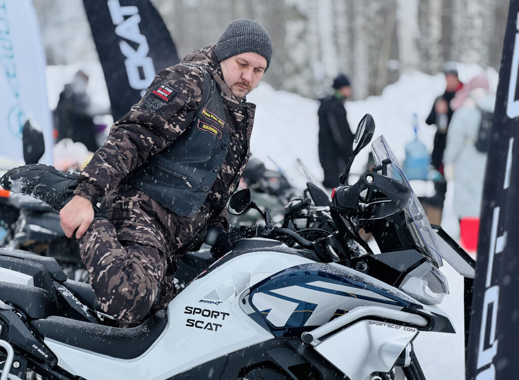 МОТОБИАТЛОН НА ГРАНИ ФАНТАСТИКИ: CFMOTO И «СПОРТ-СКАТ» ЗАЖГЛИ В ФИНАЛЕ ЗИМНЕГО СЕЗОНА