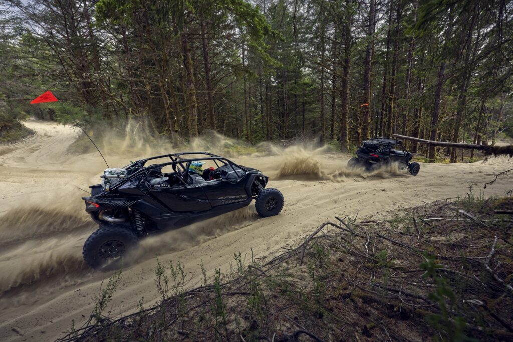 Представляем будущее внедорожных приключений: новые спортивные ZFORCE Z10 EPS и ZFORCE Z10-4 EPS от CFMOTO!