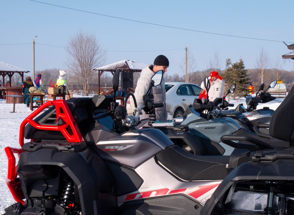 Мотосалон «Квадро-Мото» представил линейку квадроциклов CFMOTO на масленичных гуляниях в горнолыжном комплексе «Гребени» под Оренбургом