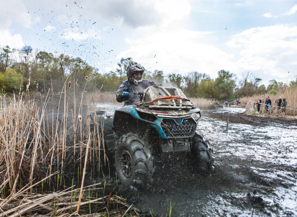 Команда CFMOTO TEAM открывает сезон яркой победой в Адыгее!
