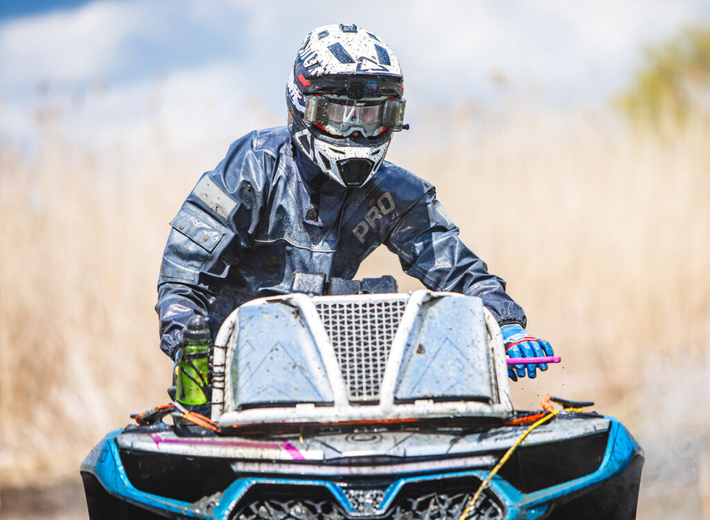 Команда CFMOTO TEAM открывает сезон яркой победой в Адыгее!