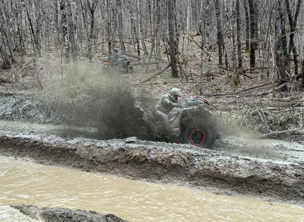 «Весенний гряземес» с «Форсаж»