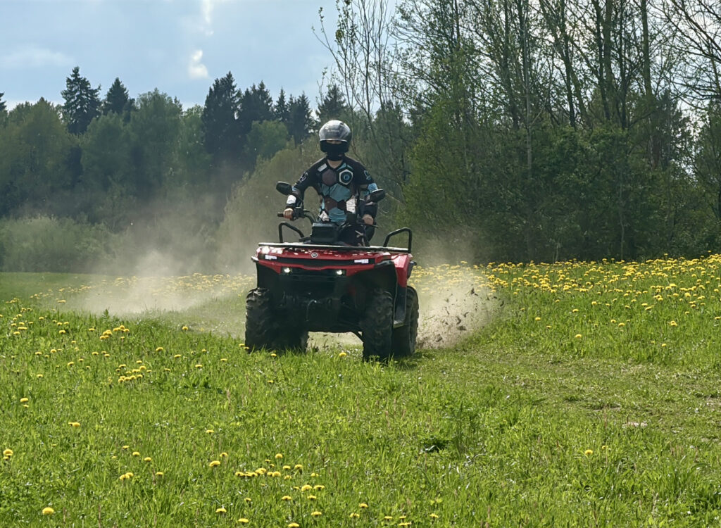 Новый уровень доступной мощности: презентация CFORCE 400 и 500 прошла на полигоне клуба «GRIZZLY»