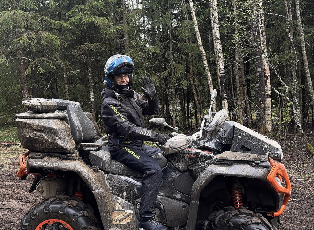 340 км адреналина и истории: путешествие в Семиозерье с GRIZZLY и «ИАТ Спортив»