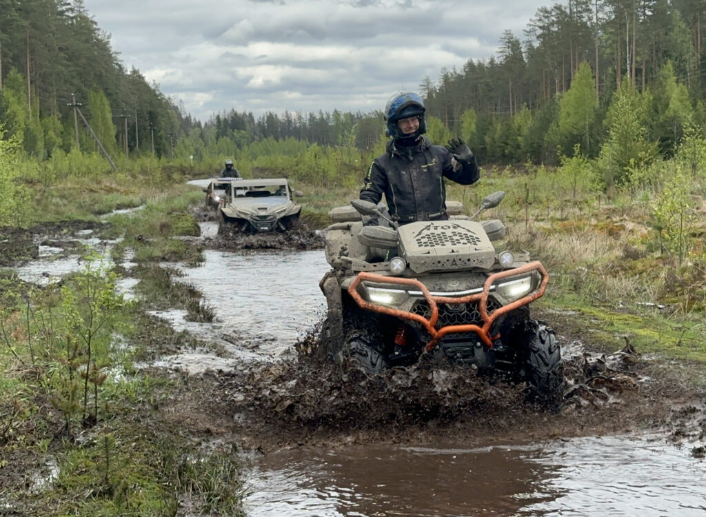 340 км адреналина и истории: путешествие в Семиозерье с GRIZZLY и «ИАТ Спортив»