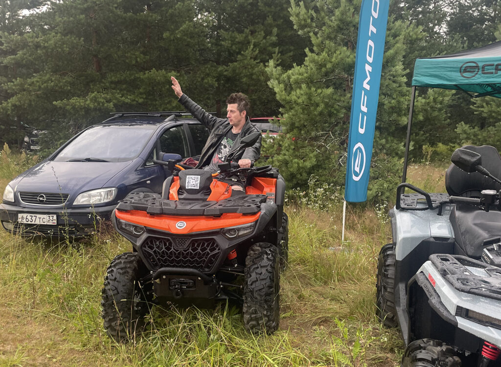 «Зеленый Свет» на BIRTHDAY PARTY: новинки CFMOTO и летний драйв на берегу озера