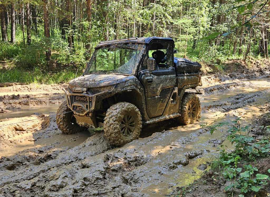 «Экстрим Маркет» покорил Инзерские зубчатки на квадроциклах CFMOTO