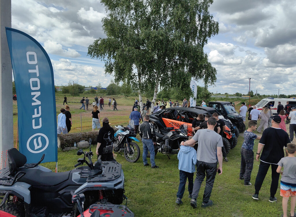 «Роза ветров» открыла CFMOTO EXPERIENCE в Рязани: 300 человек, море драйва и техника, покоряющая бездорожье!