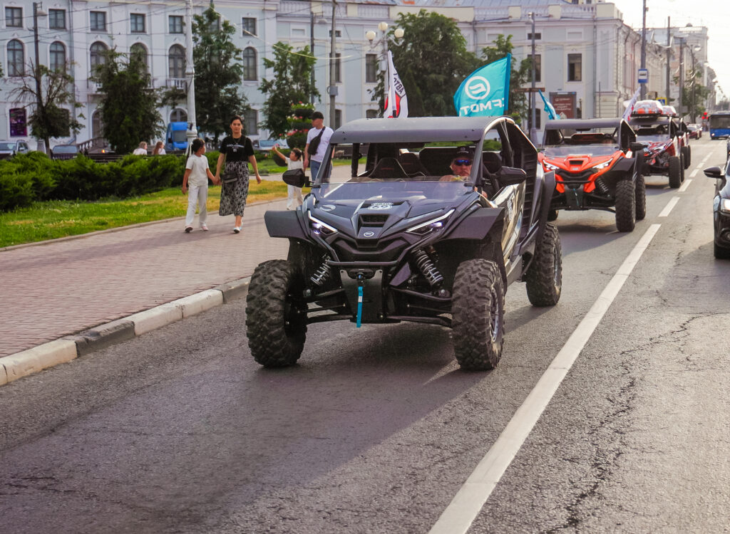 Команда телепроекта «Вне зоны» в гостях у «АВТО 69» в Твери