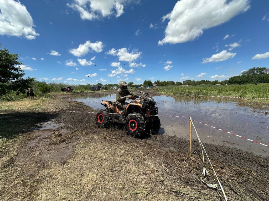 2-й этап Чемпионата Краснодарского края по MUD RING: грязь, драйв и победы вместе с «Форсаж»