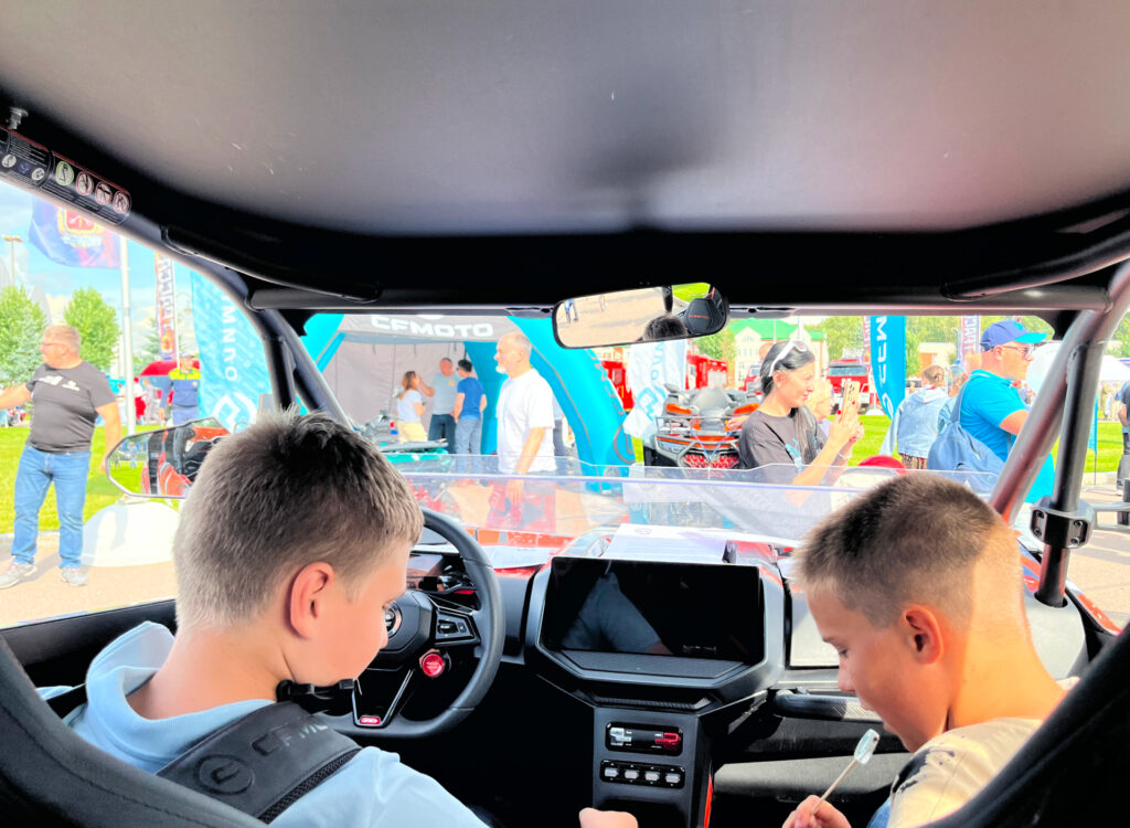 «Олимпмото» представила технику CFMOTO на событии «Трасса 001» в Санкт-Петербурге